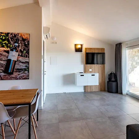Tre Colline Apartment *