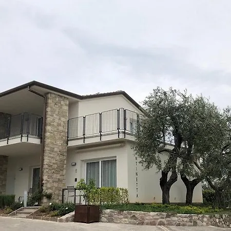 Tre Colline דירה *